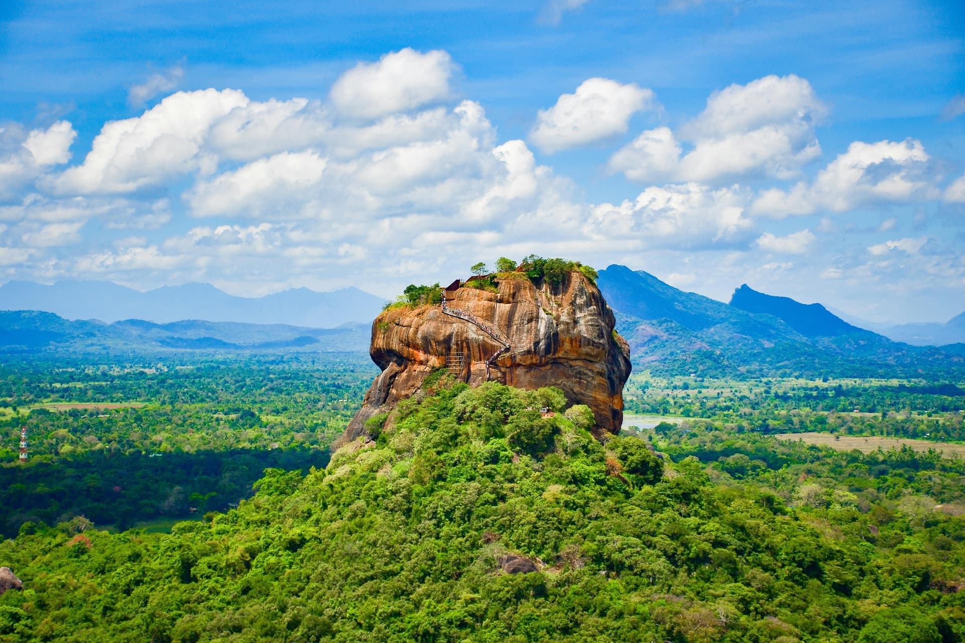 SIGIRIYA ROCK